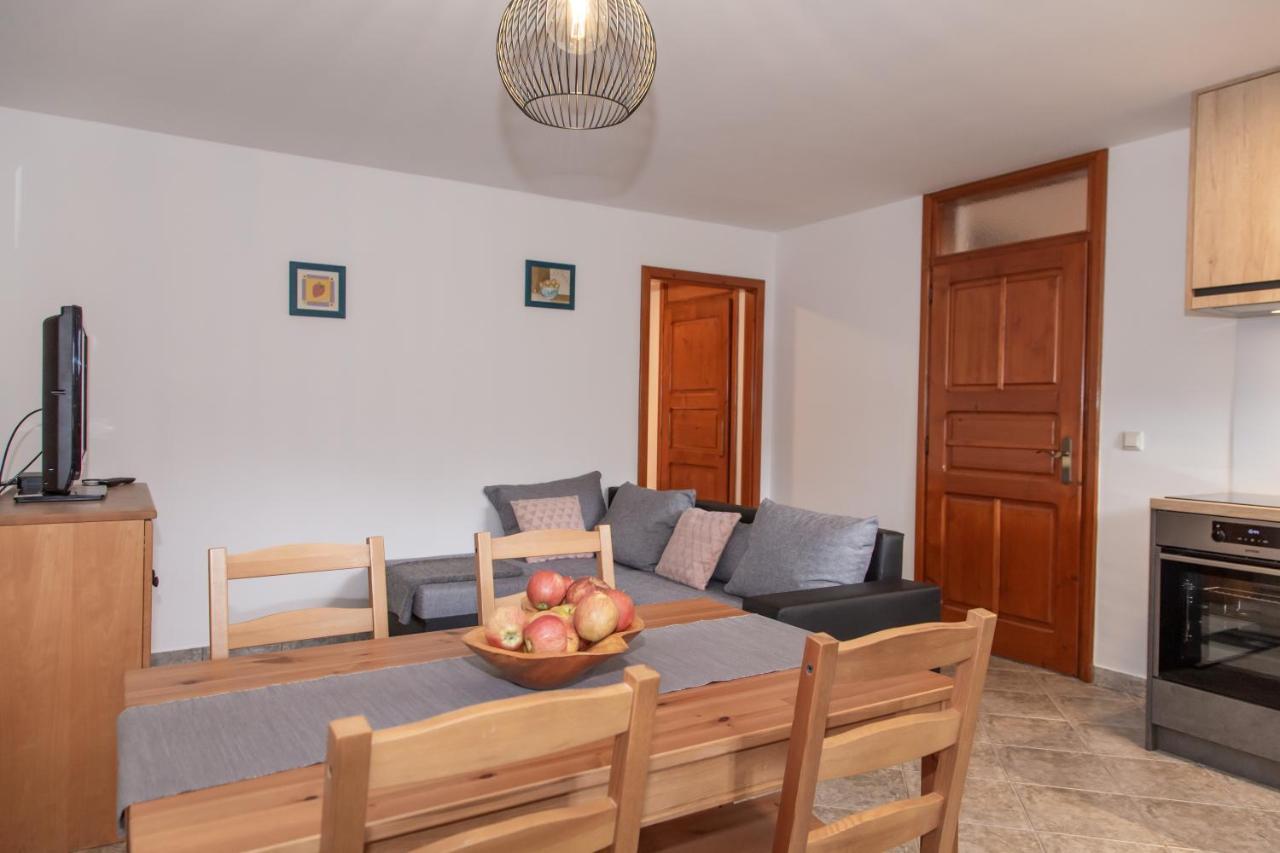 Apartments Rozic Бохин Екстериор снимка