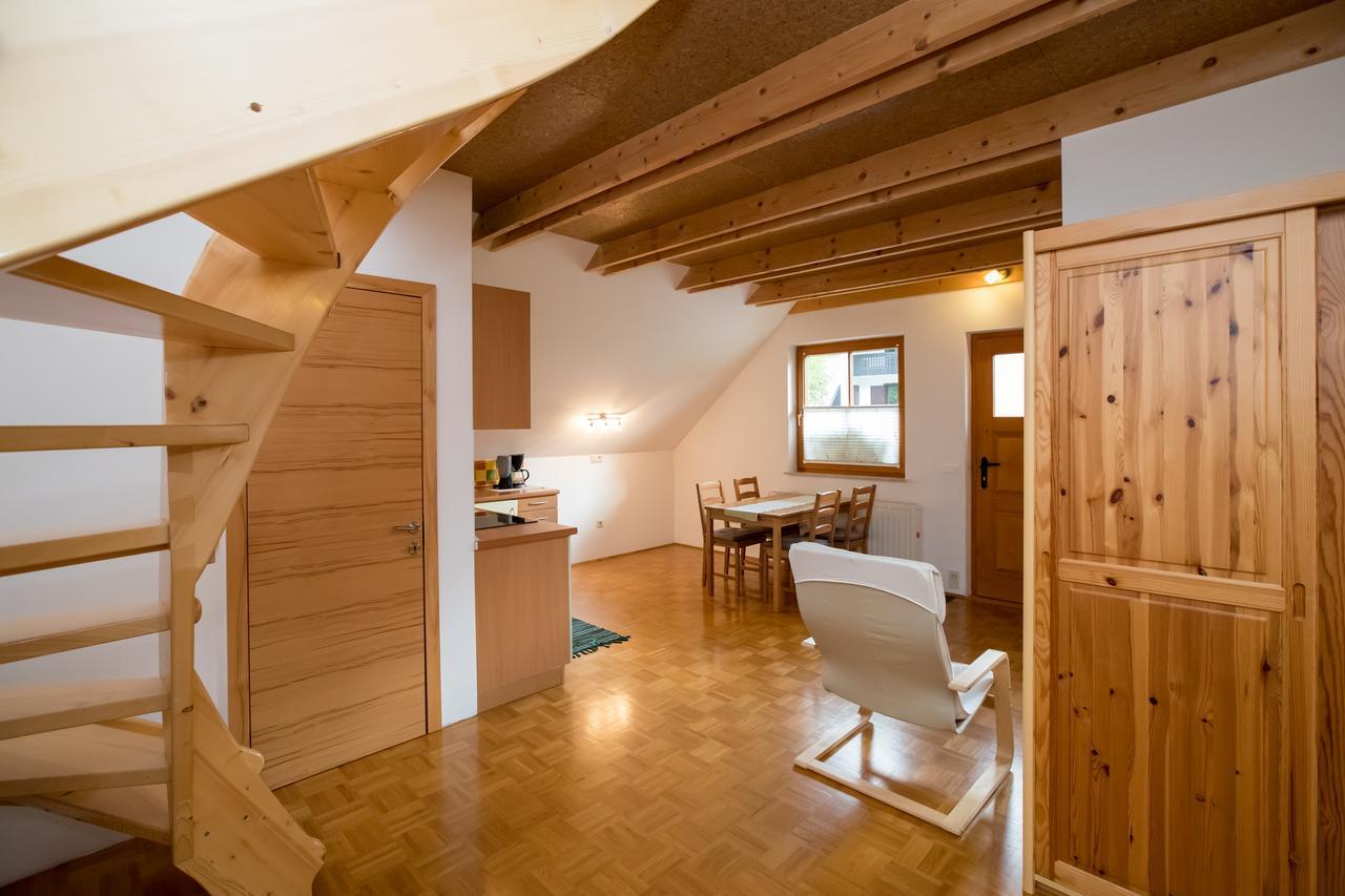 Apartments Rozic Бохин Екстериор снимка