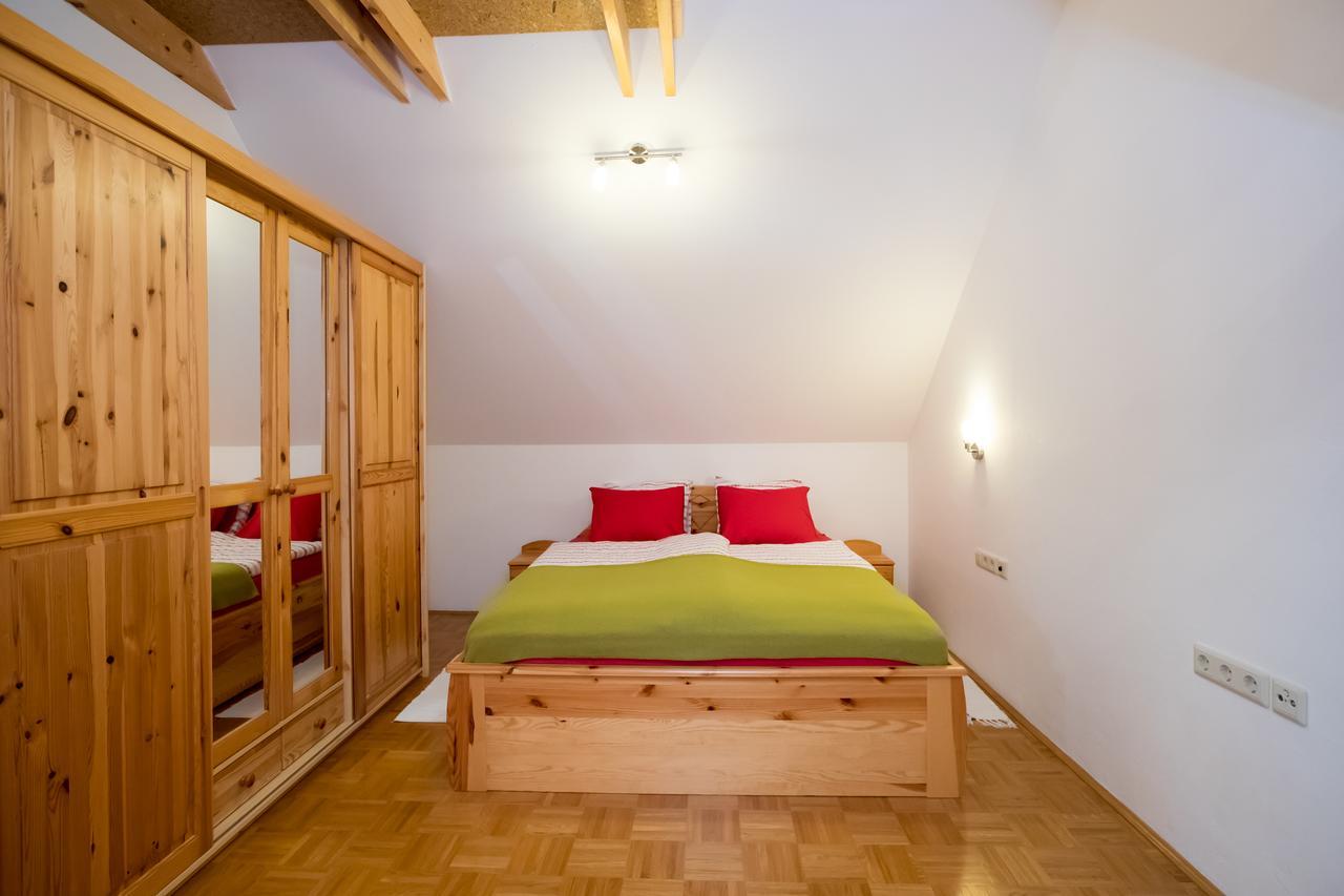 Apartments Rozic Бохин Екстериор снимка