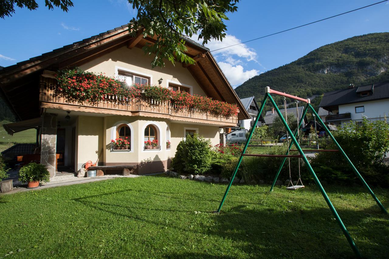 Apartments Rozic Бохин Екстериор снимка