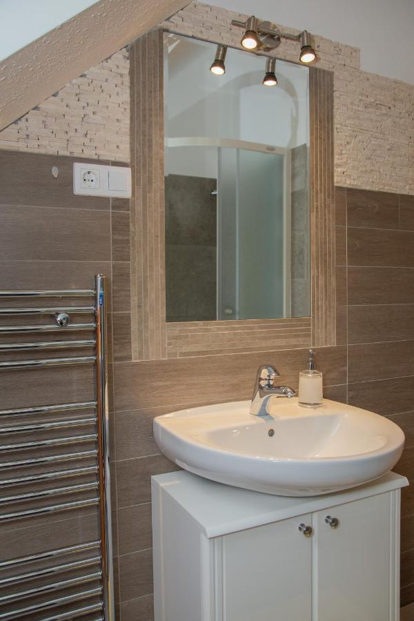 Apartments Rozic Бохин Екстериор снимка