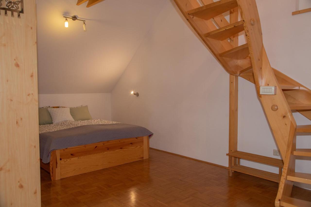 Apartments Rozic Бохин Екстериор снимка