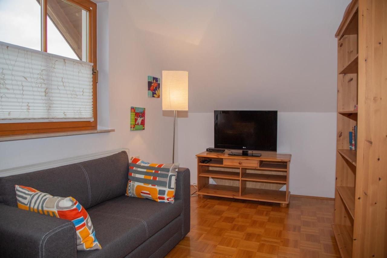 Apartments Rozic Бохин Екстериор снимка