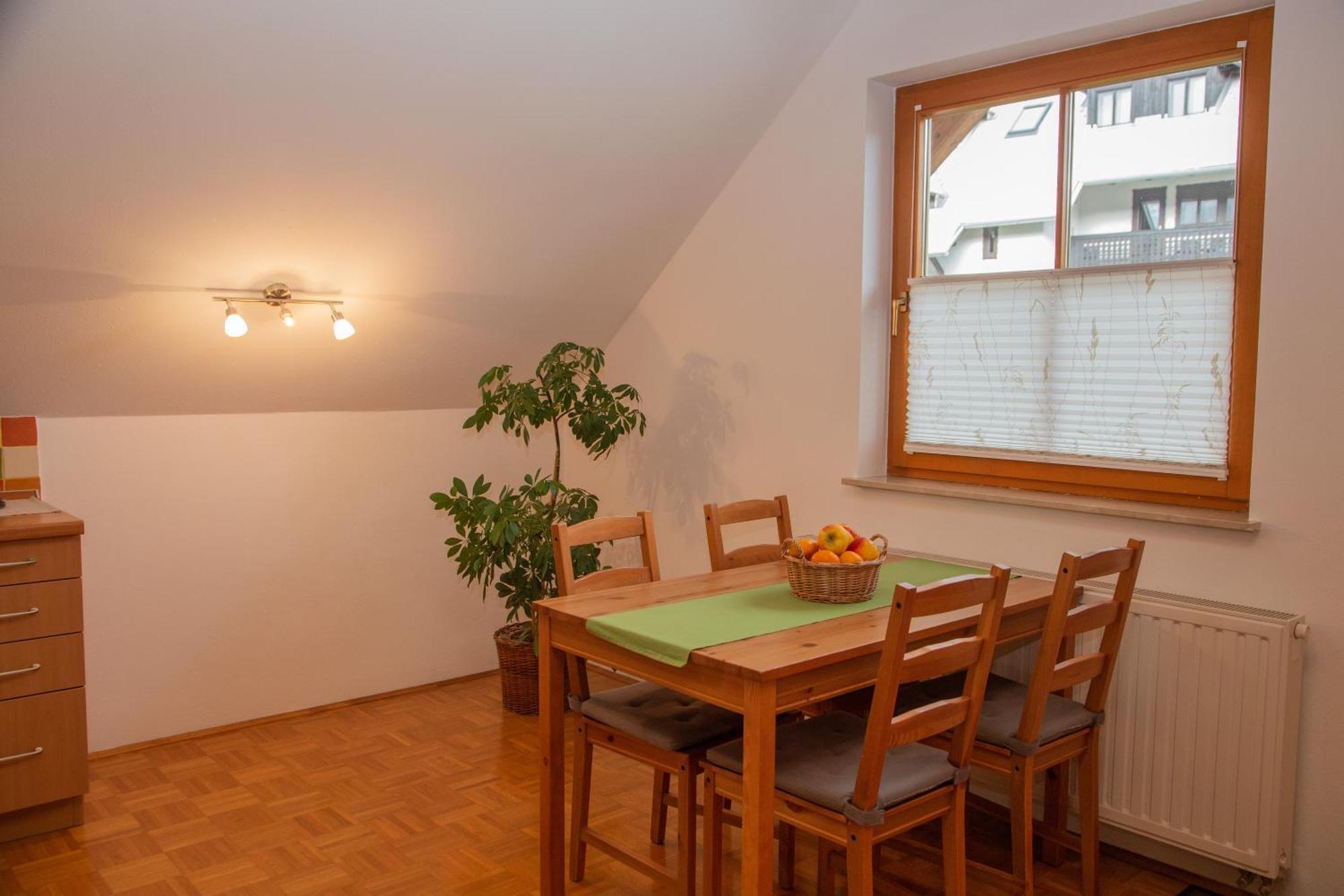 Apartments Rozic Бохин Екстериор снимка