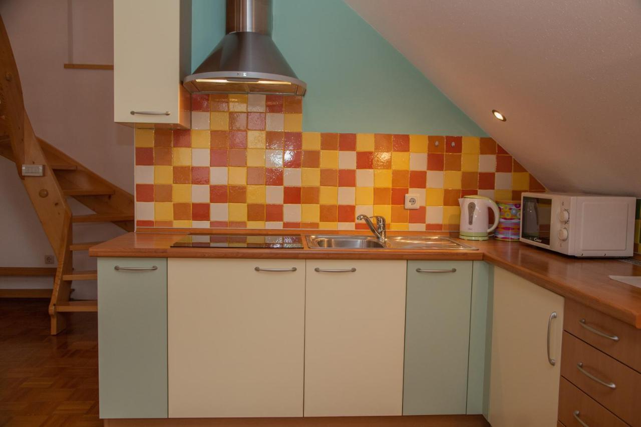 Apartments Rozic Бохин Екстериор снимка